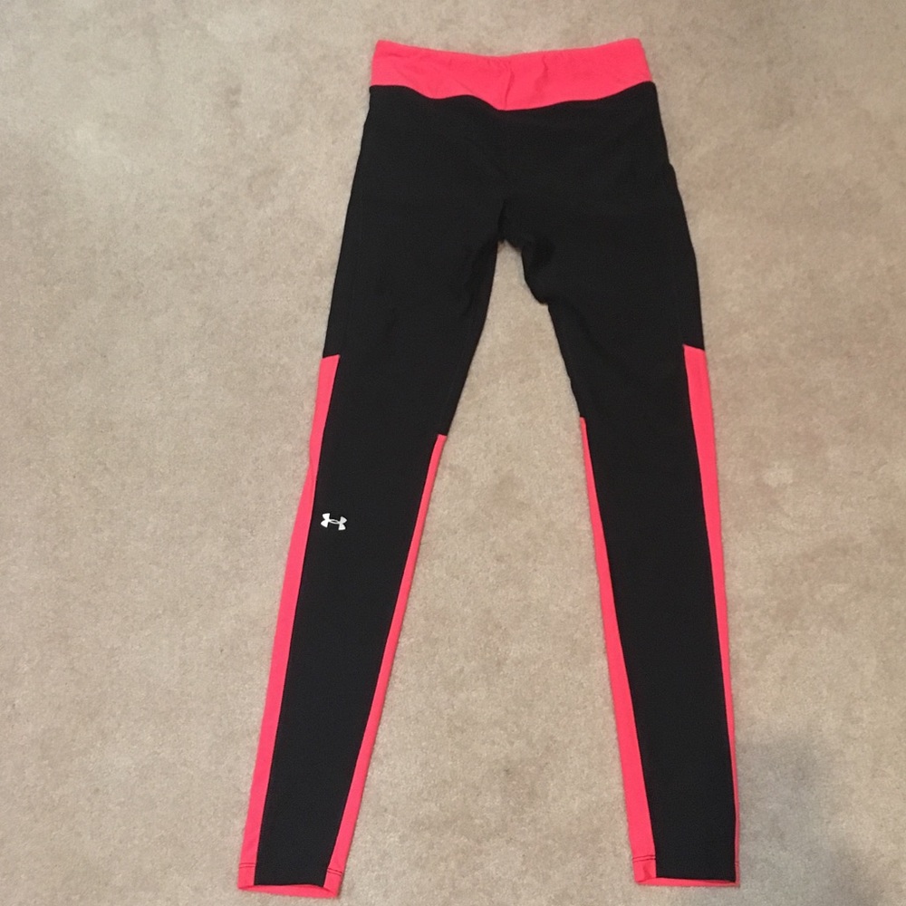Under Armour compression leggings